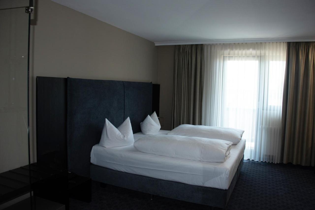 Ross Hotel Stuttgart Kültér fotó