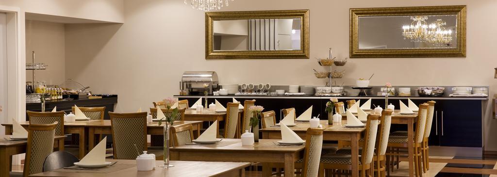 Ross Hotel Stuttgart Kültér fotó