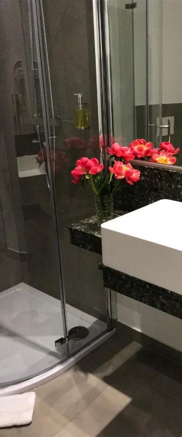 Ross Hotel Stuttgart Kültér fotó